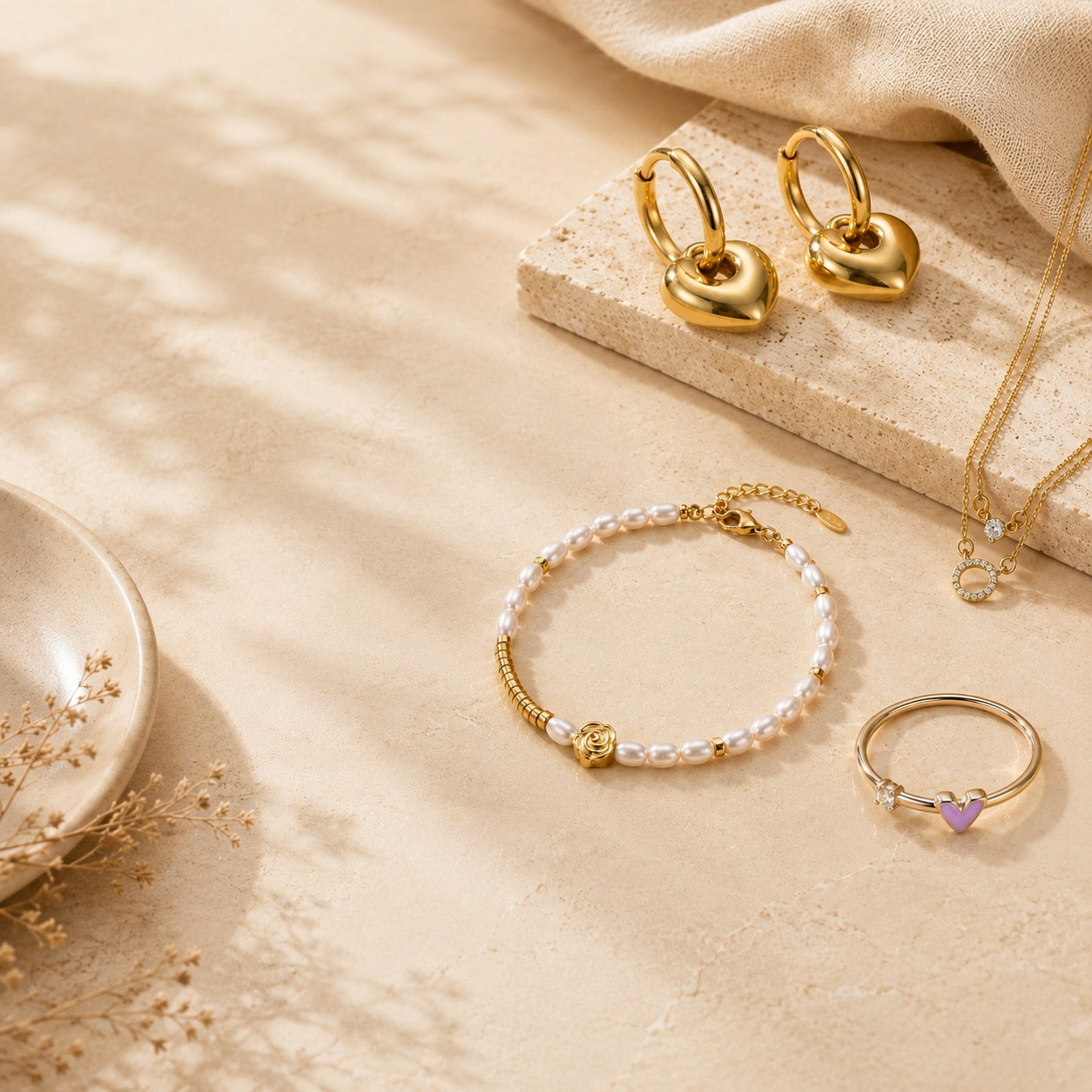 Why Minimalist Jewelry Is Highly Popular