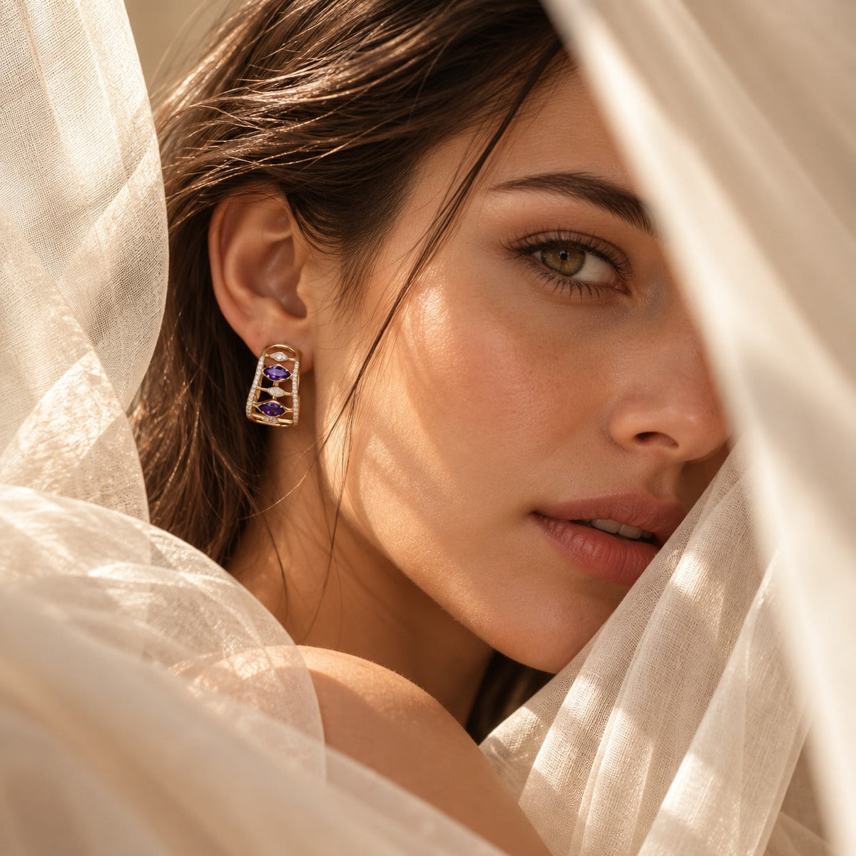 How to Style Purple Dangle Earrings for Casual and Party Looks